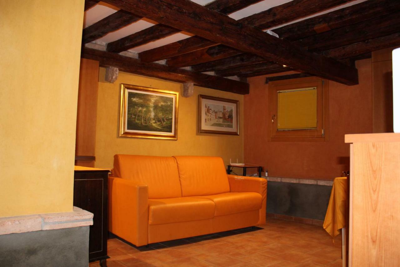 Casa Delle Gondole Venise